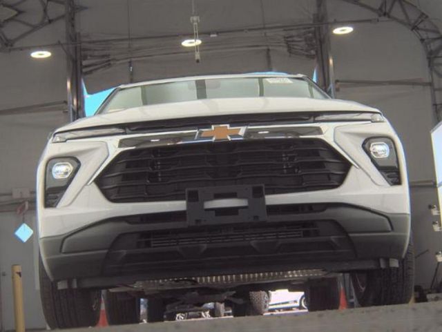 2024 Chevrolet Trailblazer FWD 4dr LS - 22917922 - 3