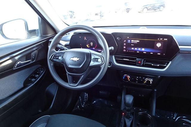 2024 Chevrolet Trailblazer FWD 4dr LT - 22945597 - 12