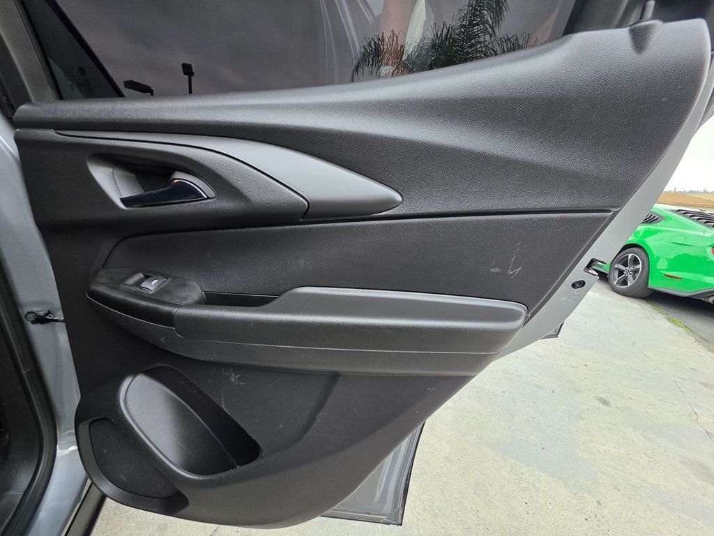 2024 Chevrolet Trailblazer FWD 4dr RS - 22976447 - 29