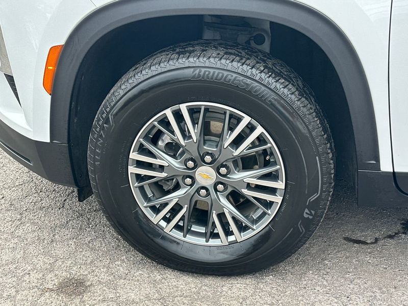 2024 Chevrolet Traverse 4dr LT w/1LT - 23011432 - 11