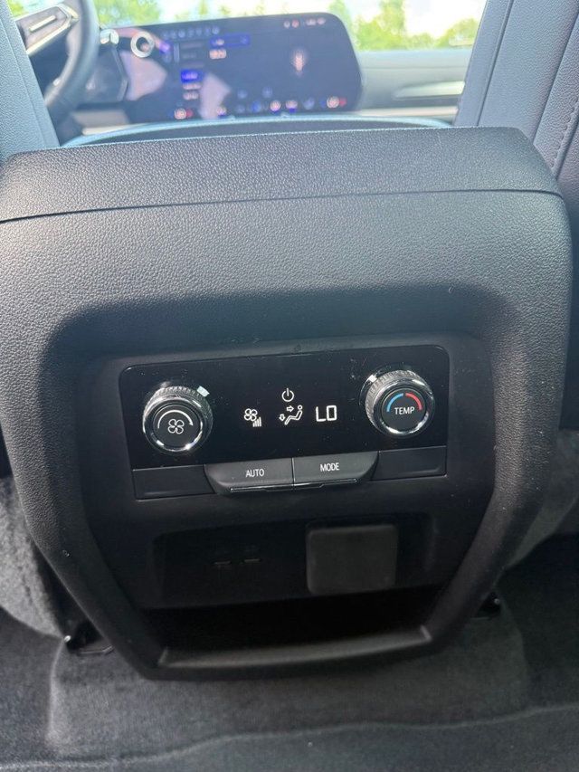 2024 Chevrolet Traverse 4dr Z71 - 23058483 - 13