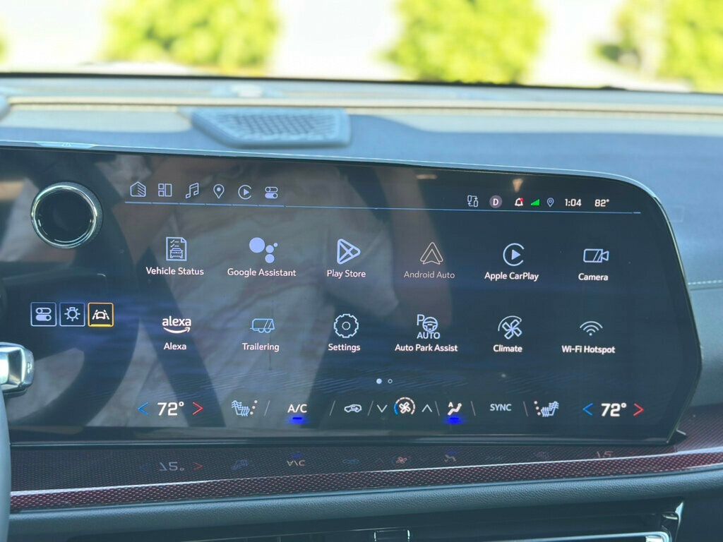 2024 Chevrolet Traverse Z71 photo 43