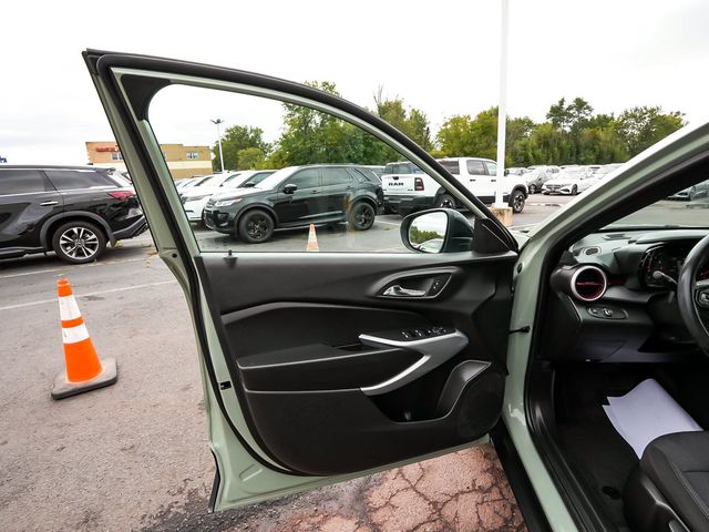 2024 Chevrolet Trax 1RS - 23087623 - 10