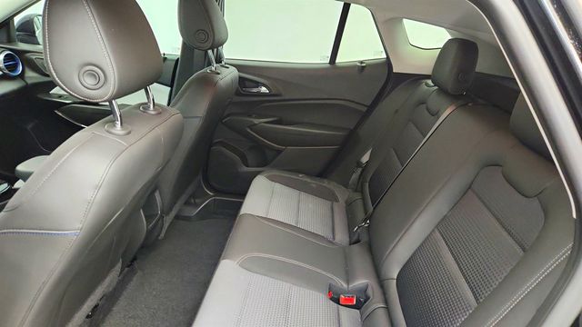 2024 Chevrolet Trax 4dr LT - 22979787 - 18