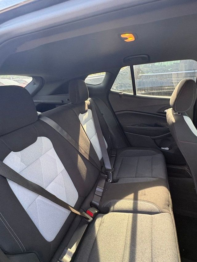 2024 Chevrolet Trax FWD 4dr 1RS - 23015557 - 10