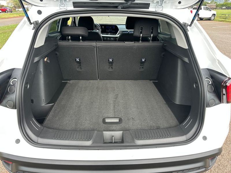 2024 Chevrolet Trax FWD 4dr LS - 22977624 - 19