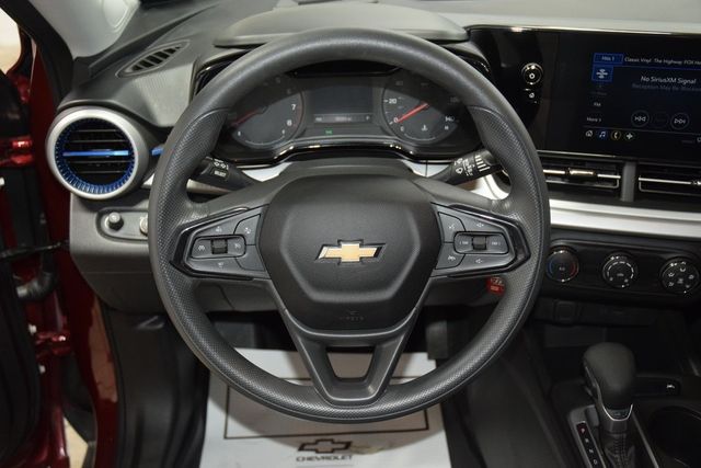 2024 Chevrolet Trax FWD 4dr LS - 22988961 - 29