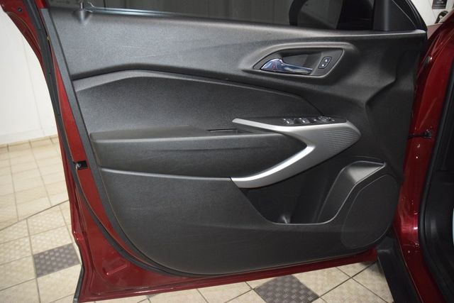 2024 Chevrolet Trax FWD 4dr LS - 22988961 - 37