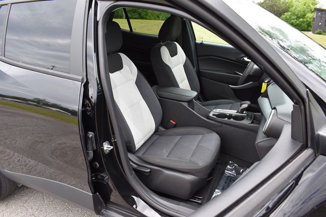 2024 Chevrolet Trax FWD 4dr LS - 23023318 - 2