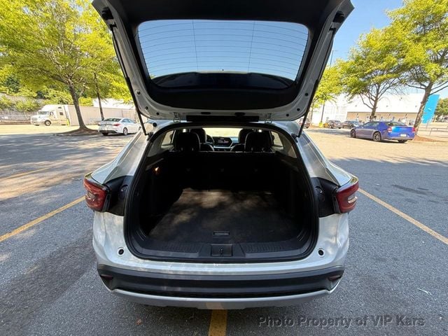 2024 Chevrolet Trax FWD 4dr LT - 23036216 - 17