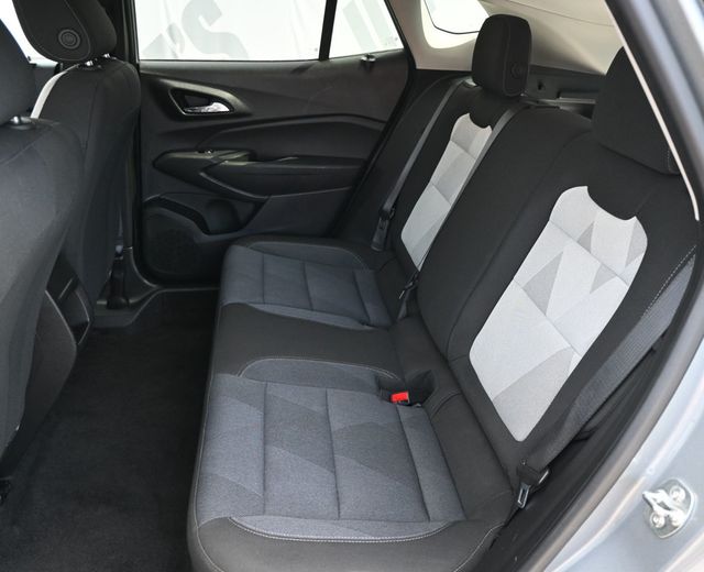 2024 Chevrolet Trax LS - 23066018 - 12