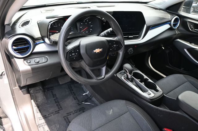 2024 Chevrolet Trax LS - 23066018 - 6