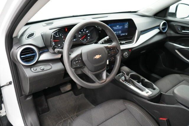 2024 Chevrolet Trax LS - 23082764 - 13