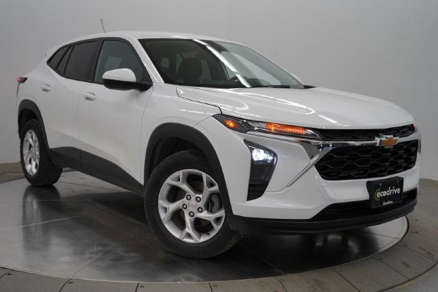 2024 Chevrolet Trax LS - 23082764 - 2