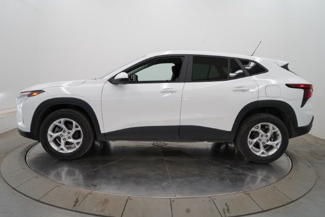 2024 Chevrolet Trax LS - 23082764 - 3