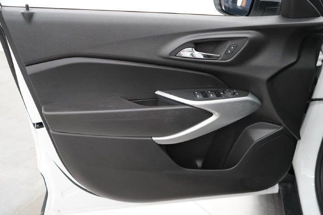2024 Chevrolet Trax LS - 23082764 - 8