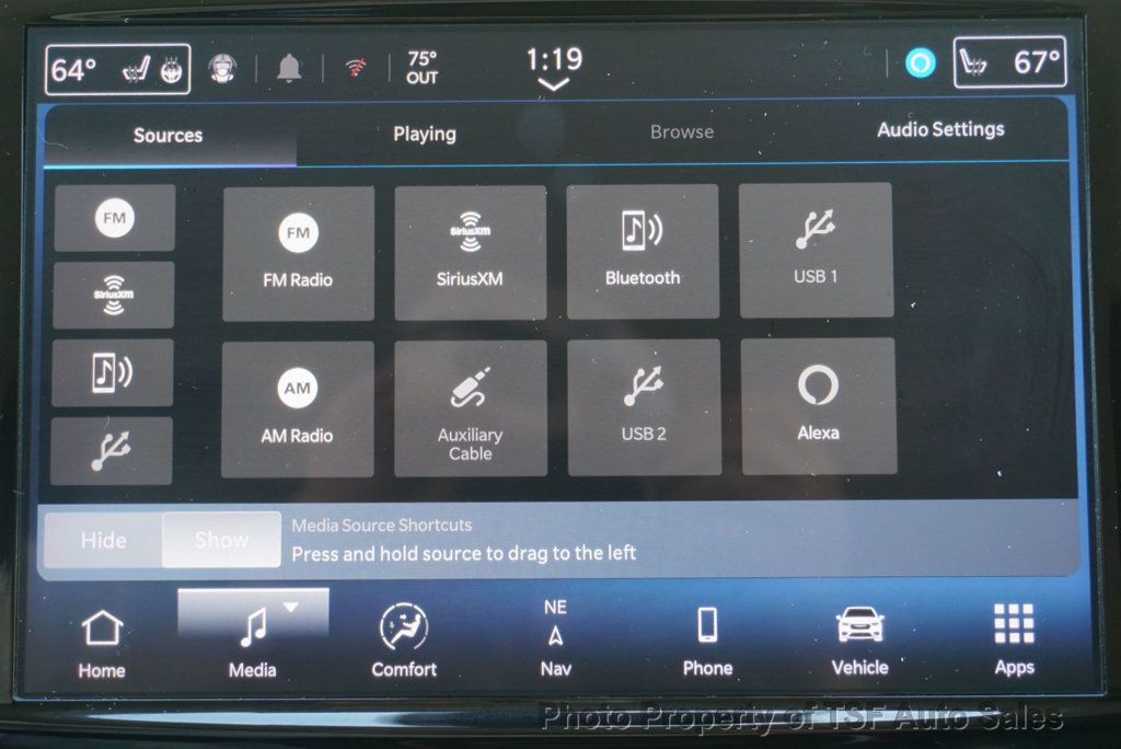 2024 Chrysler Pacifica Hybrid photo 17