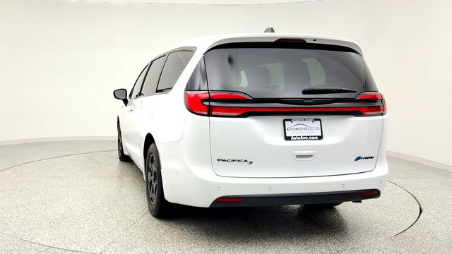 2024 Chrysler Pacifica Hybrid S Appearance Pkg FWD - 22966698 - 5