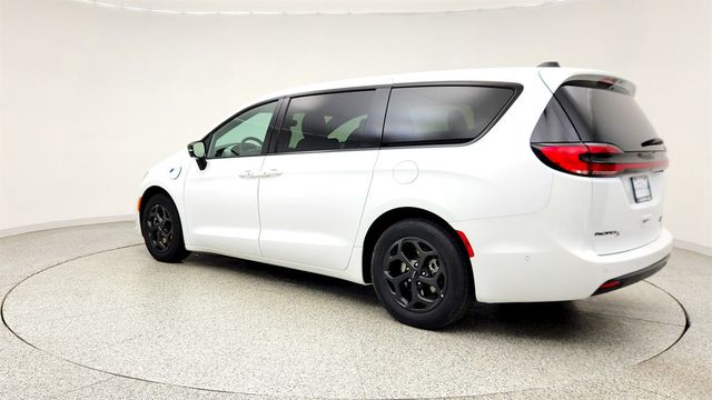 2024 Chrysler Pacifica Hybrid S Appearance Pkg FWD - 23022504 - 6