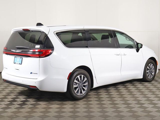 2024 Chrysler Pacifica Hybrid Select FWD - 23040488 - 10