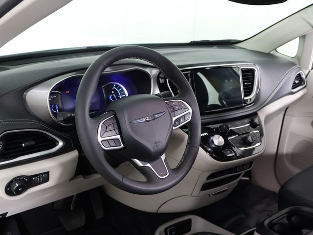 2024 Chrysler Pacifica Hybrid Select FWD - 23040488 - 25
