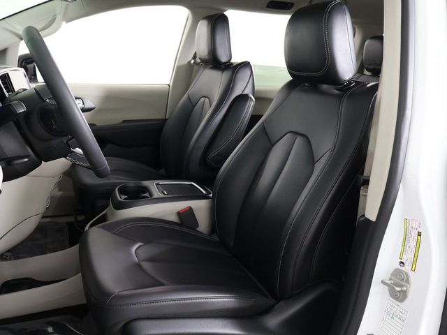 2024 Chrysler Pacifica Hybrid Select FWD - 23040488 - 29