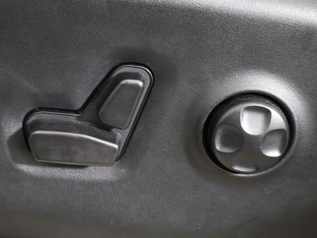 2024 Chrysler Pacifica Hybrid Select FWD - 23040488 - 31