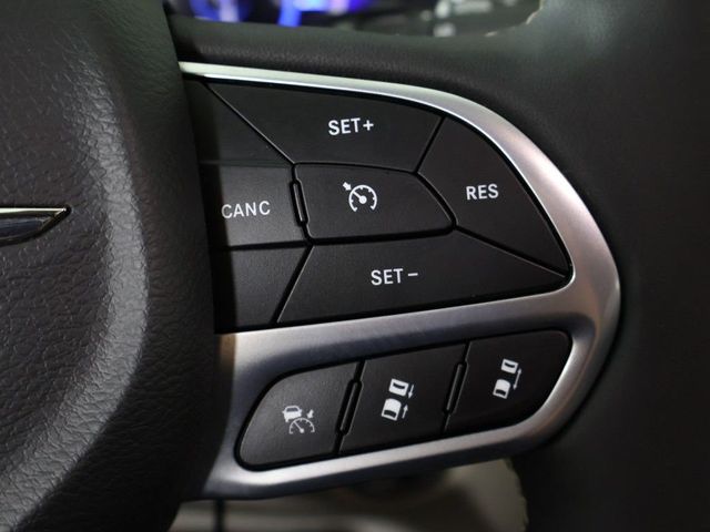 2024 Chrysler Pacifica Hybrid Select FWD - 23040488 - 44