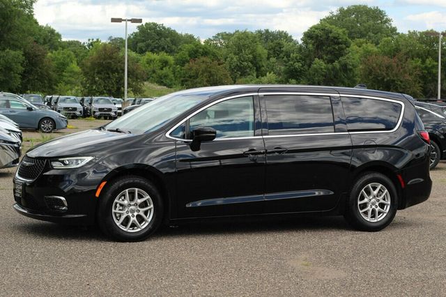 2024 Chrysler Pacifica ONE OWNER TOURING L - 23041467 - 17