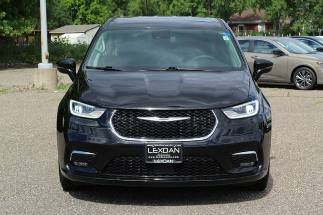 2024 Chrysler Pacifica ONE OWNER TOURING L - 23041467 - 3
