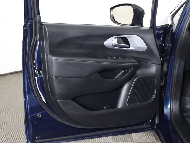 2024 Chrysler Pacifica Touring FWD - 23044998 - 23