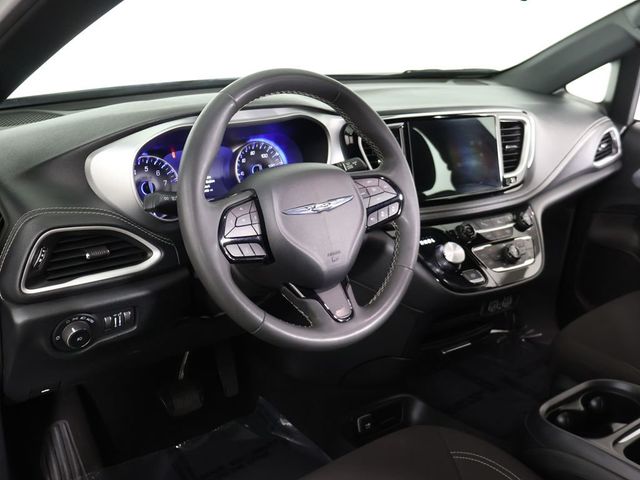 2024 Chrysler Pacifica Touring FWD - 23044998 - 25