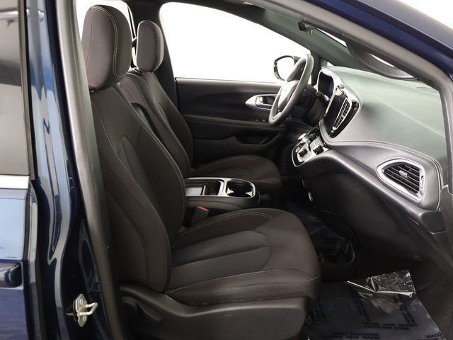 2024 Chrysler Pacifica Touring FWD - 23044998 - 30
