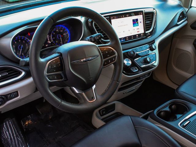 2024 Chrysler Pacifica Touring L - 23077046 - 12