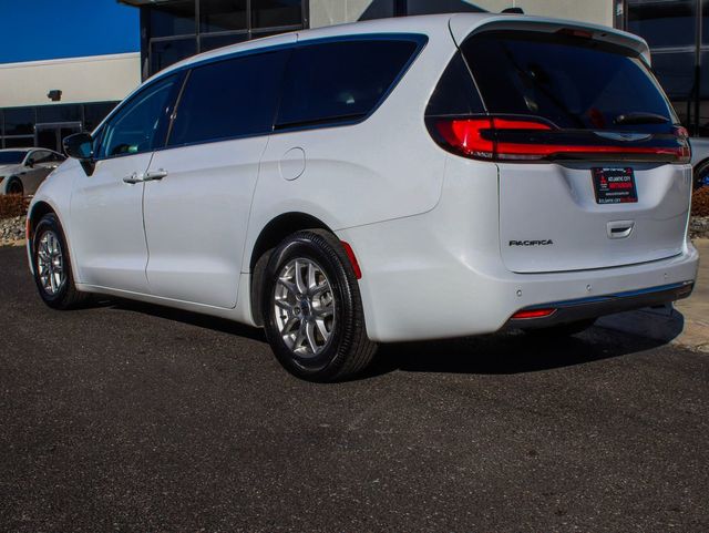 2024 Chrysler Pacifica Touring L - 23077046 - 3