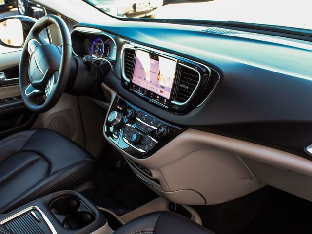 2024 Chrysler Pacifica Touring L - 23077046 - 43