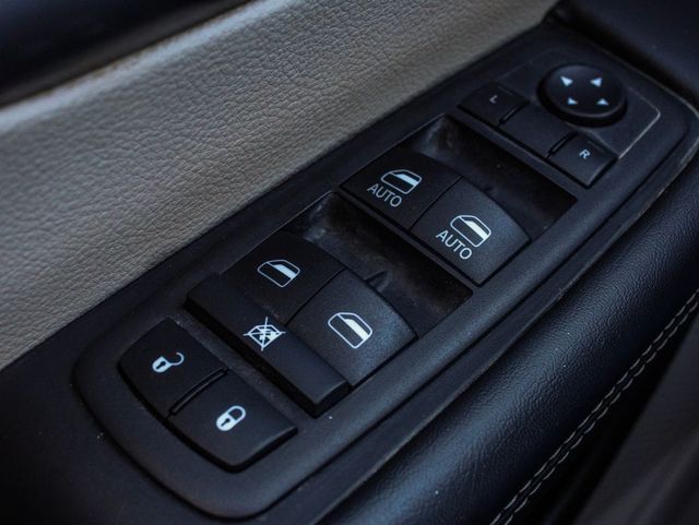2024 Chrysler Pacifica Touring L - 23077046 - 8