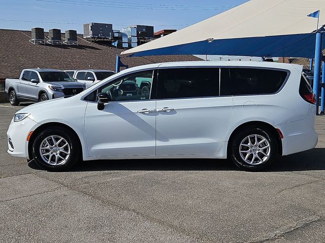 2024 Chrysler Pacifica Touring L FWD - 23000507 - 1