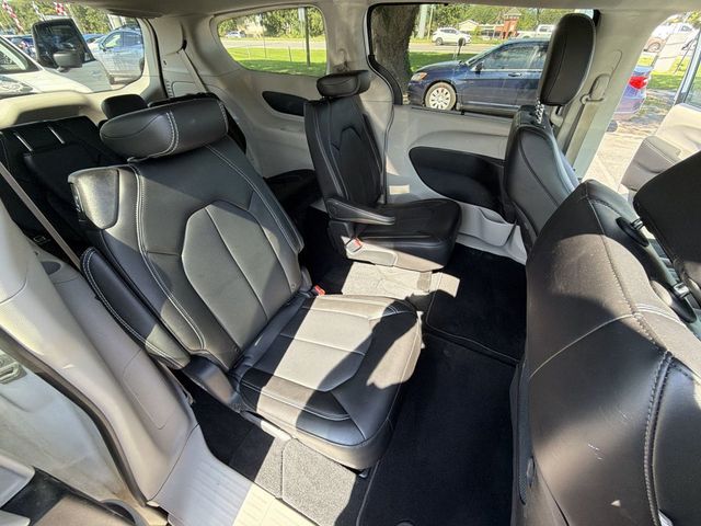 2024 Chrysler Pacifica Touring L FWD - 23080601 - 20