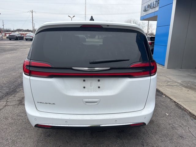 2024 Chrysler Pacifica Touring L FWD - 23036604 - 13