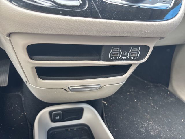2024 Chrysler Pacifica Touring L FWD - 23036604 - 28