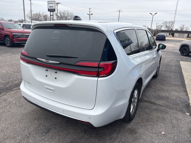 2024 Chrysler Pacifica Touring L FWD - 23036604 - 2
