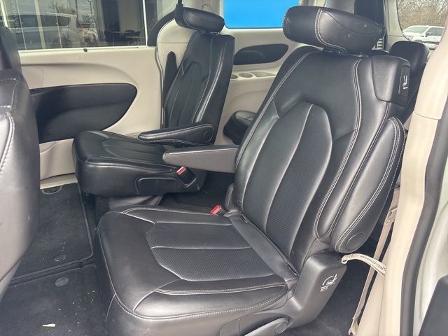 2024 Chrysler Pacifica Touring L FWD - 23036604 - 8