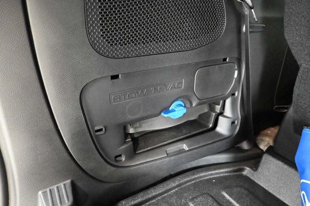 2024 Chrysler Pacifica Touring L FWD - 23009989 - 24