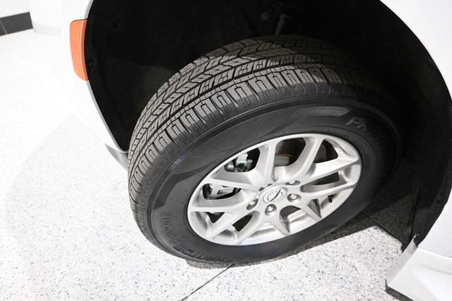 2024 Chrysler Pacifica Touring L FWD - 23024636 - 10
