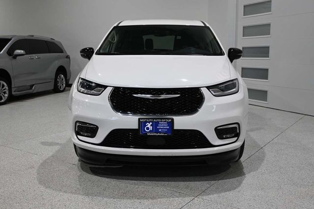 2024 Chrysler Pacifica Touring L FWD - 23024636 - 2