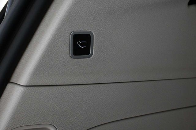 2024 Chrysler Pacifica Touring L FWD - 23024636 - 29