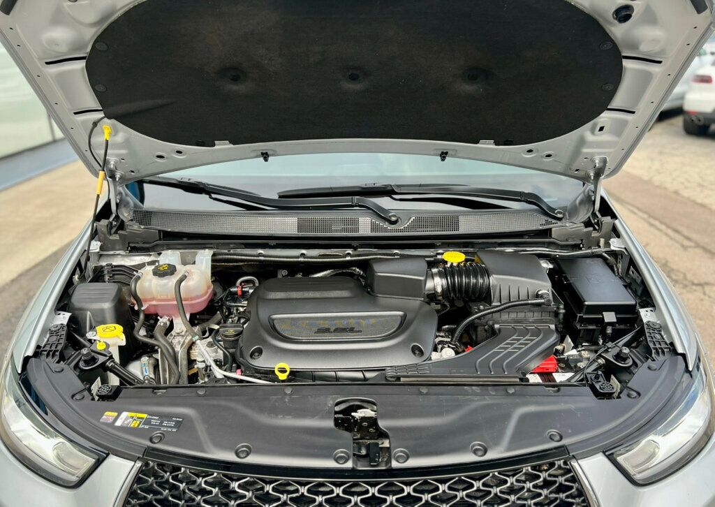 2024 Chrysler Pacifica Touring L FWD - 23013380 - 9