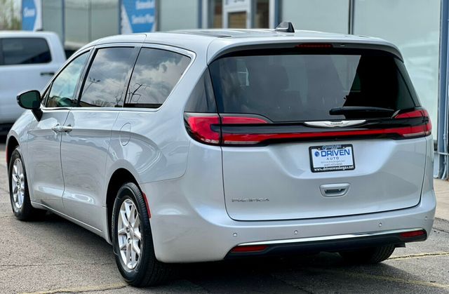 2024 Chrysler Pacifica Touring L FWD - 23013380 - 37