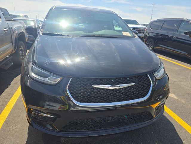 2024 Chrysler Pacifica Touring L FWD - 23036298 - 2
